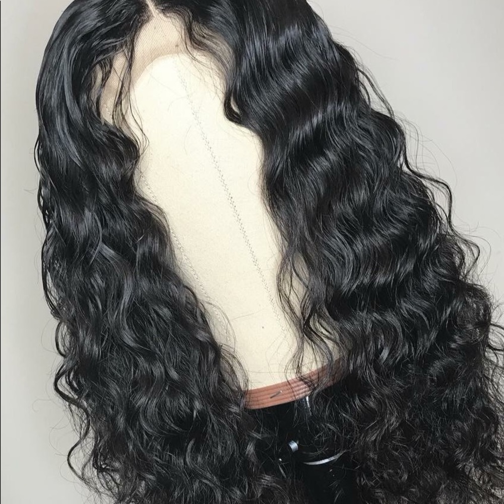 Meet your Posher, Tairaneisha